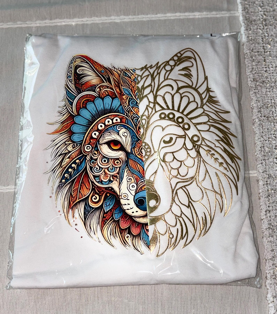 Beautifull designs T-shirt for woman Wolf Gold Trending